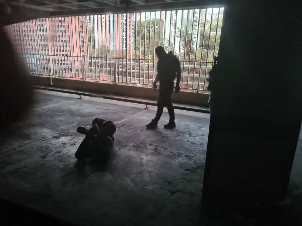 Faes en el estacionamiento