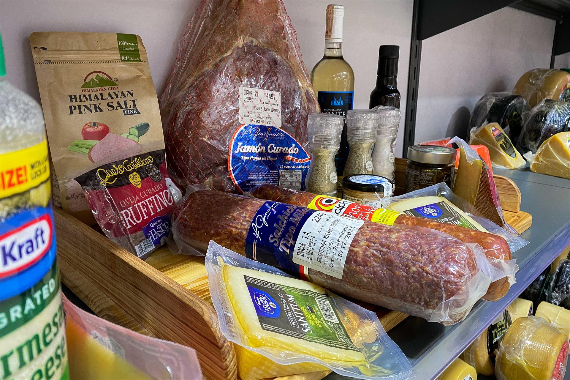 competencia desleal" de productos importados en los mercados de Venezuela