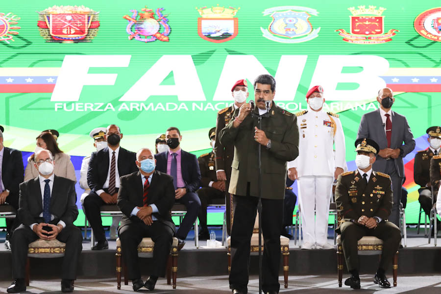 “Más temprano que tarde los encontrarán”, dice Maduro de los jefes de megabandas en la Cota 905