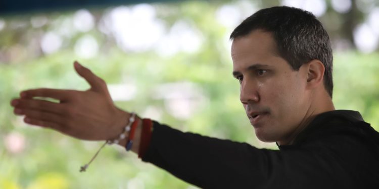 Guaidó: Lo que pretende hacer el régimen con el caso de la Cota 905 es una novela repetida