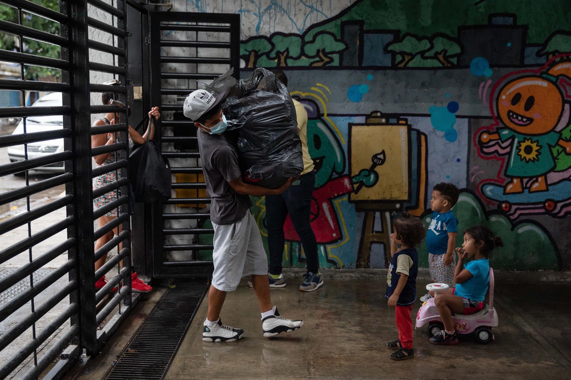 ONG abre refugio para niños y jóvenes de la Cota 905 tras días de violencia