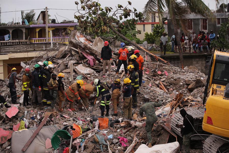 Sube a 2.189 la cifra de muertos por el terremoto de Haití