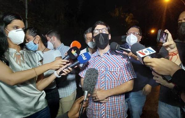 Freddy Guevara debe presentarse cada 30 días en tribunales