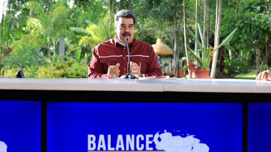 Maduro llama a masificar el deporte y recuperar instalaciones para el "Plan París 2024"
