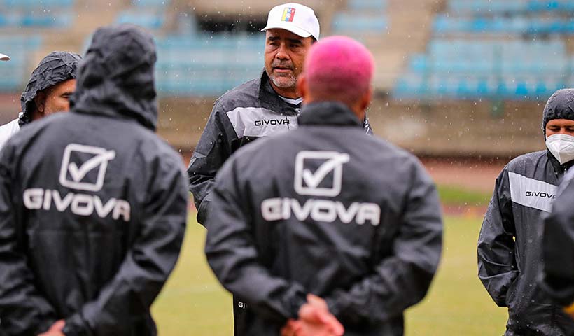 González dirige su primer entrenamiento de la Vinotinto con tres bajas