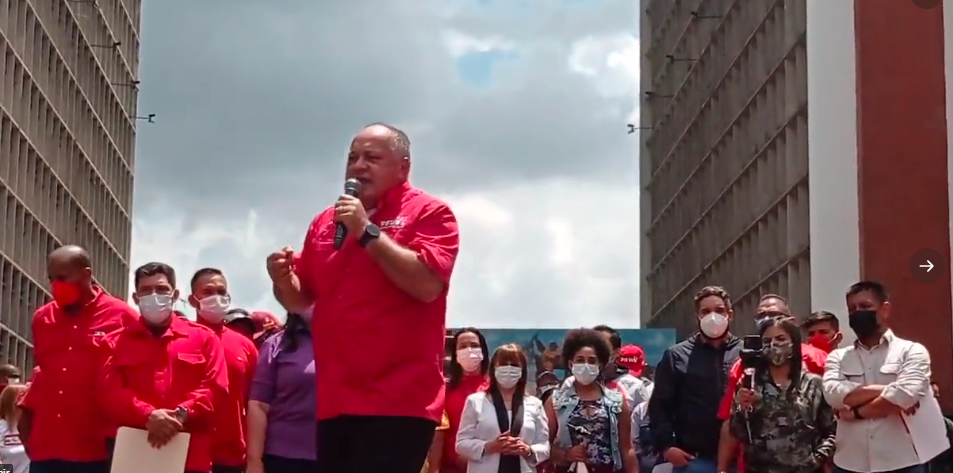 pide a militancia captar a chavistas y opositores descontentos para el 21Nov