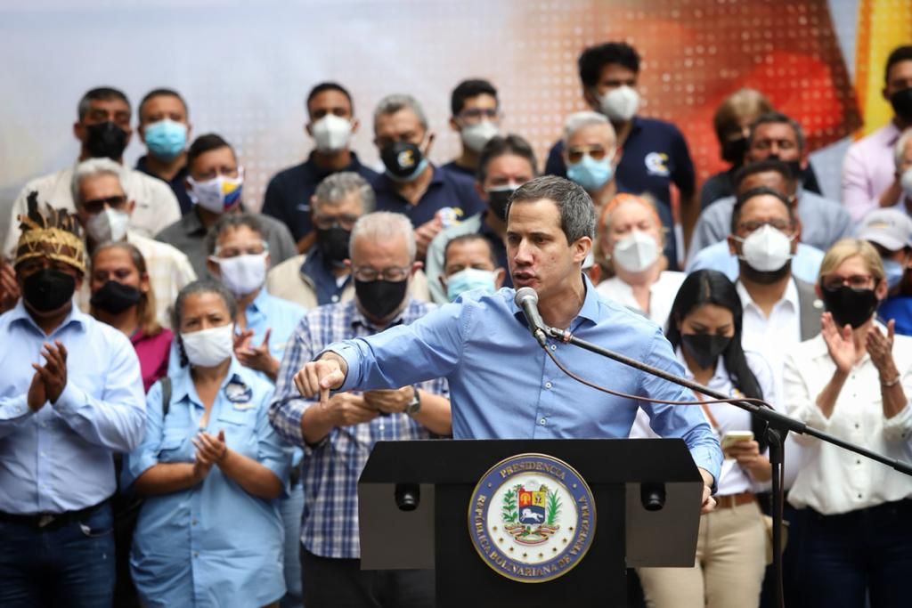 Guaidó sobre apagón nacional: Solo ofrecen excusas repetidas