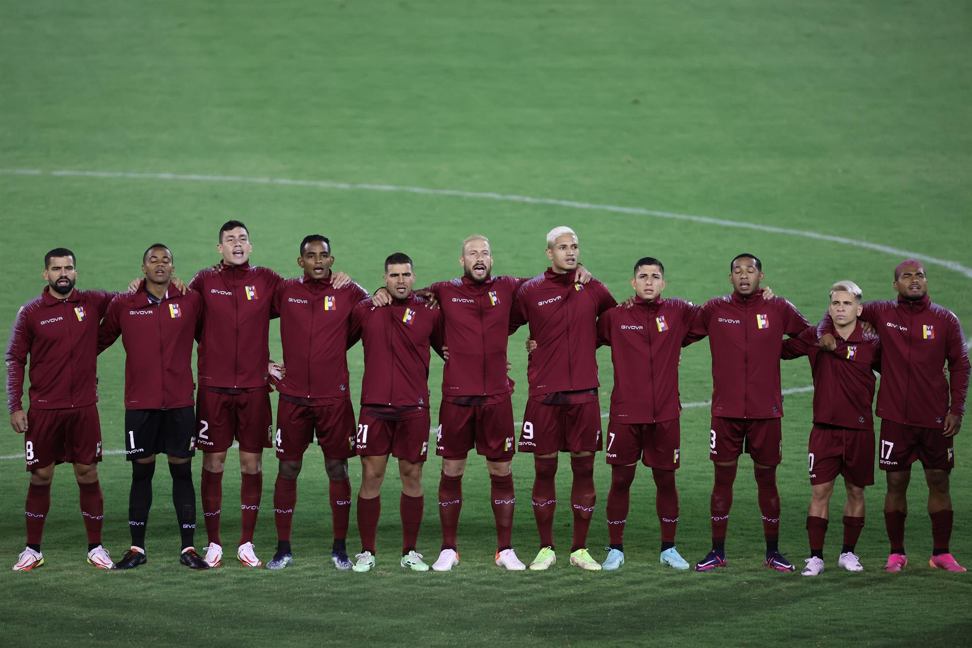 Así escoltó a la Vinotinto un grupo de deliveries en Lima