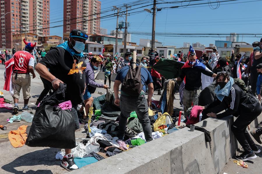 Cidh condena "desalojo masivo violento" contra migrantes venezolanos en Iquique