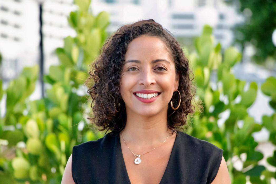 Una venezolana, nombrada nueva directora de medios hispanos de la Casa Blanca