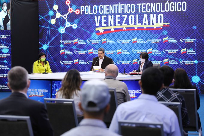 Maduro dice que fallas en servicios públicos son por "ataques ordenados desde Colombia"