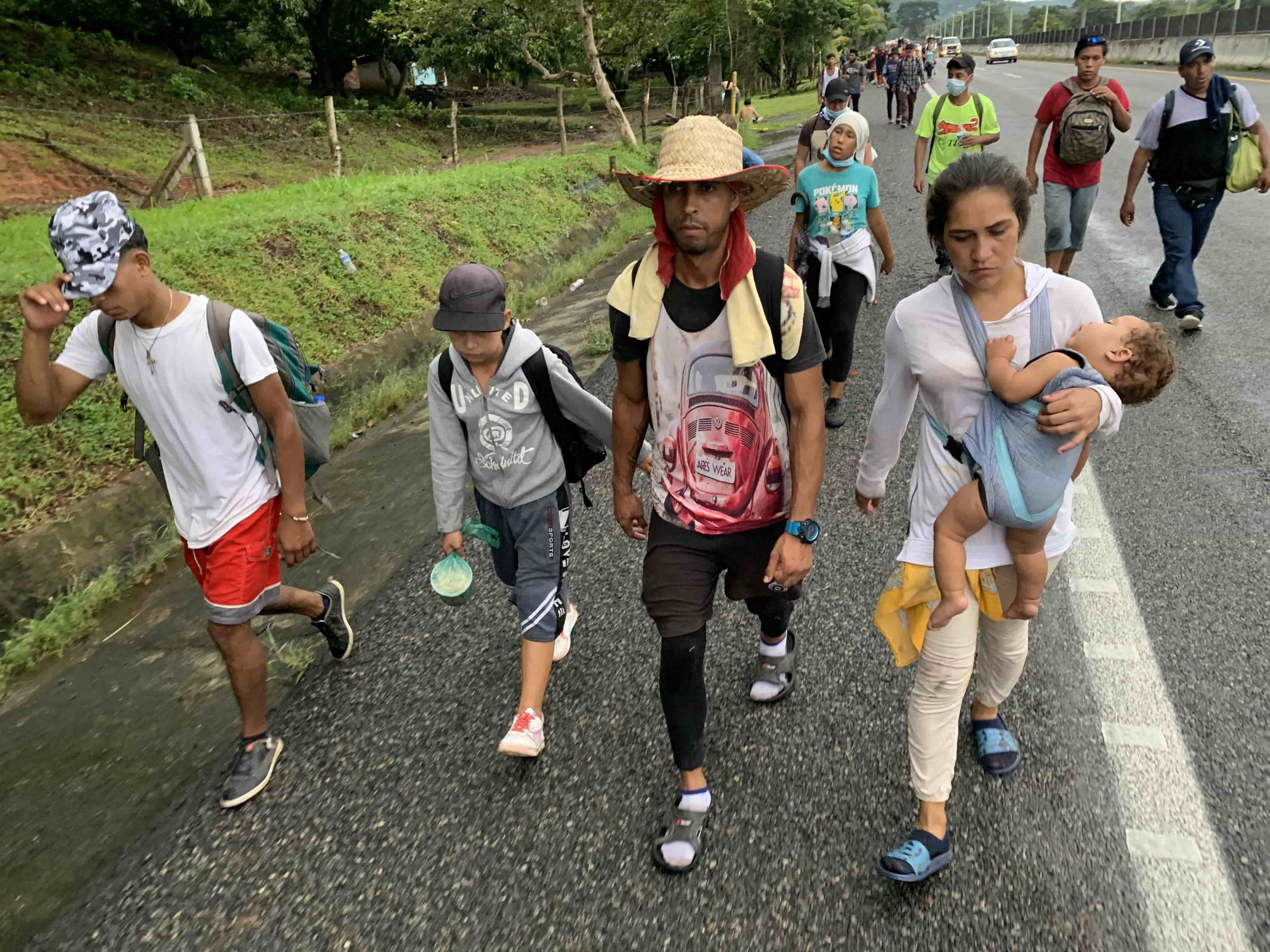 Migrantes venezolanos: de llegar a México en avión a atravesar la selva del Darién y quedar atrapados en Tapachula