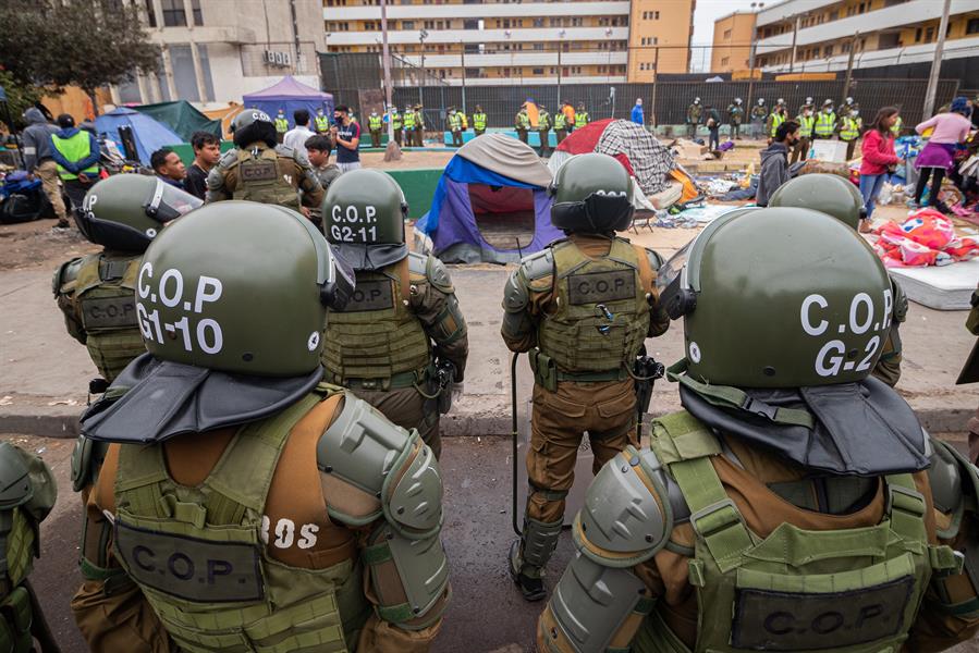 Comisión de DDHH de Periodistas de Chile cuestiona desalojo en Iquique