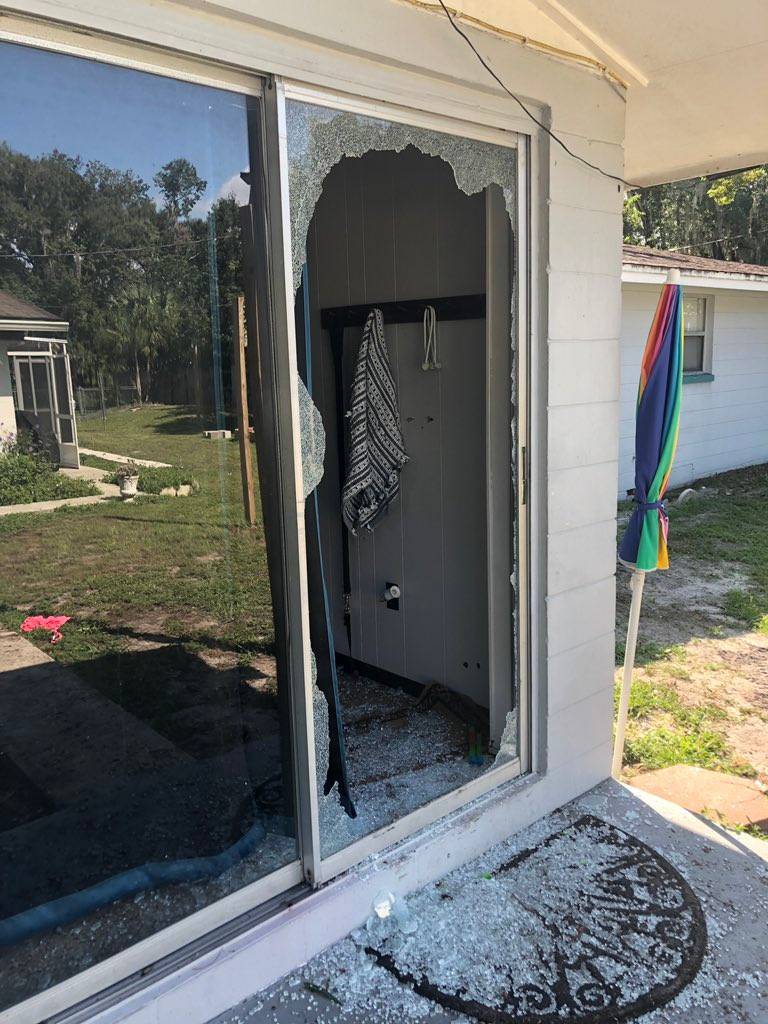Cuatro personas, entre ellos un bebé, mueren en tiroteo en Florida