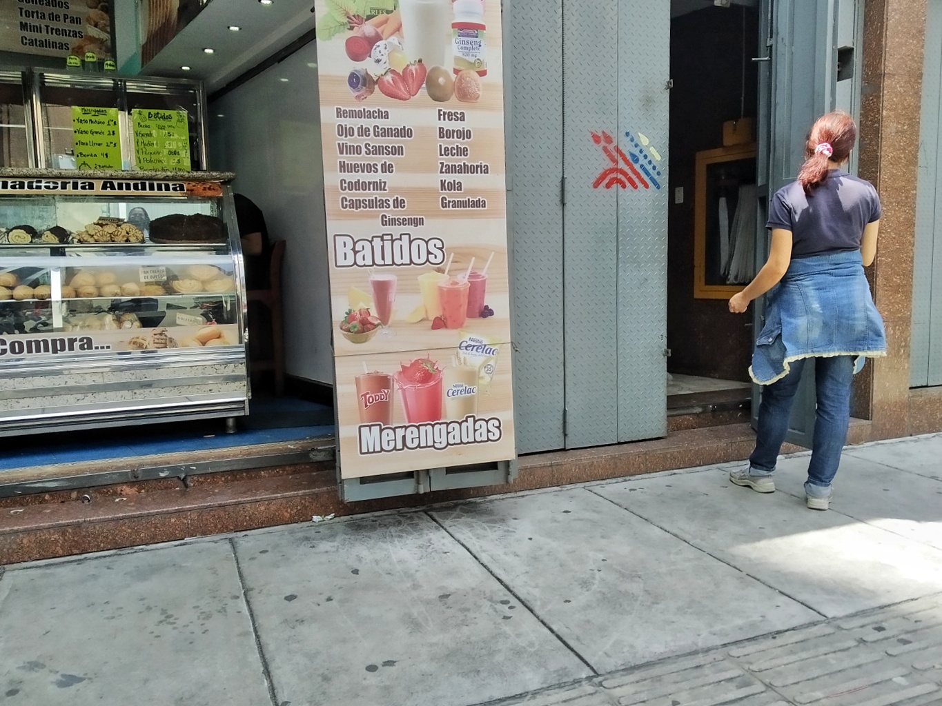 Delcy Rodríguez dice que quienes no se vacunen no podrán ingresar a restaurantes