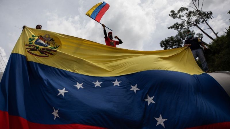 Elecciones en Venezuela: qué hace diferentes a las "megaelecciones" de este domingo (y cómo ha cambiado la oposición que regresa a las urnas)