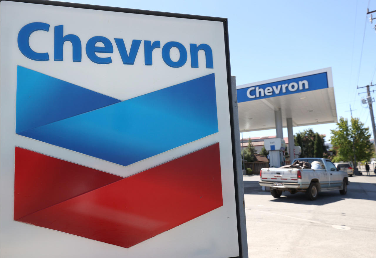 ¿Cuál es el impacto de la revocatoria de las licencias petroleras de EEUU a Venezuela? Expertos responden 