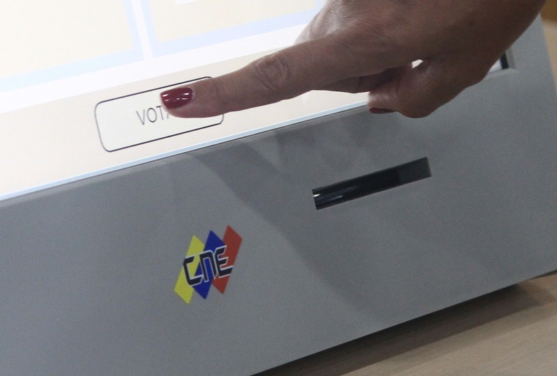 Las megaelecciones regionales del 21 de noviembre en cifras
