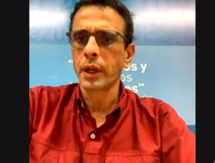 Capriles señala al Psuv de «operación fraudulenta» al dejar centros abiertos sin votantes