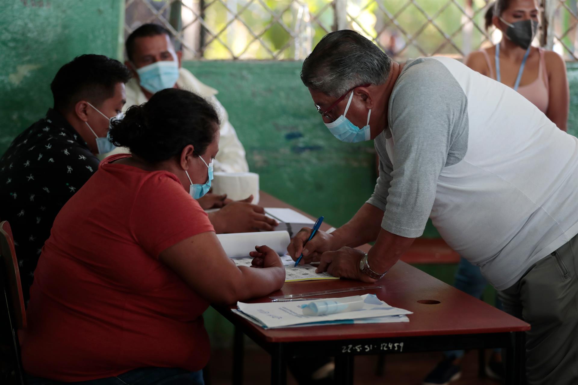 Abren los primeros centros de votación en elecciones generales de Nicaragua