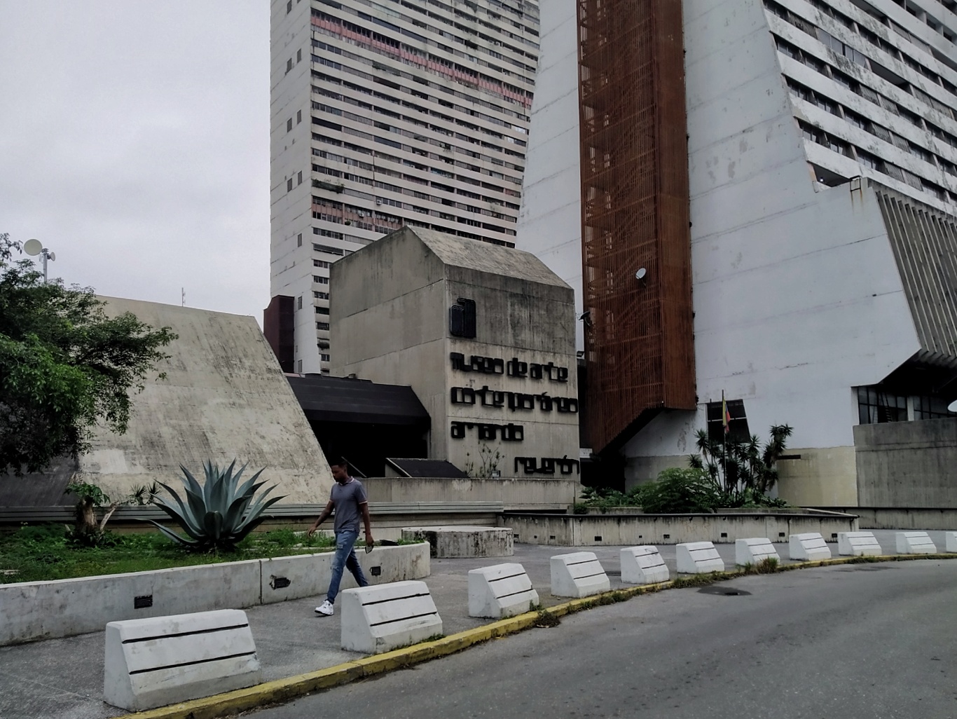 Museo de Arte Contemporáneo de Caracas: ¿qué ocurre detrás de sus puertas?