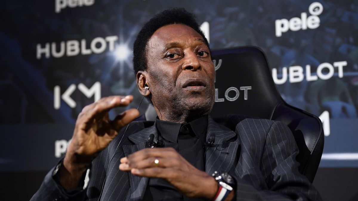 Pelé recibe el alta médica y seguirá su tratamiento del tumor de colon