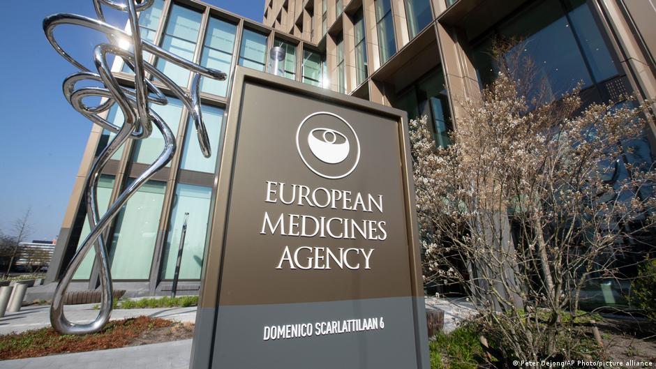 Agencia Europea de Medicamentos aprobó píldora y dos tratamientos más contra COVID-19