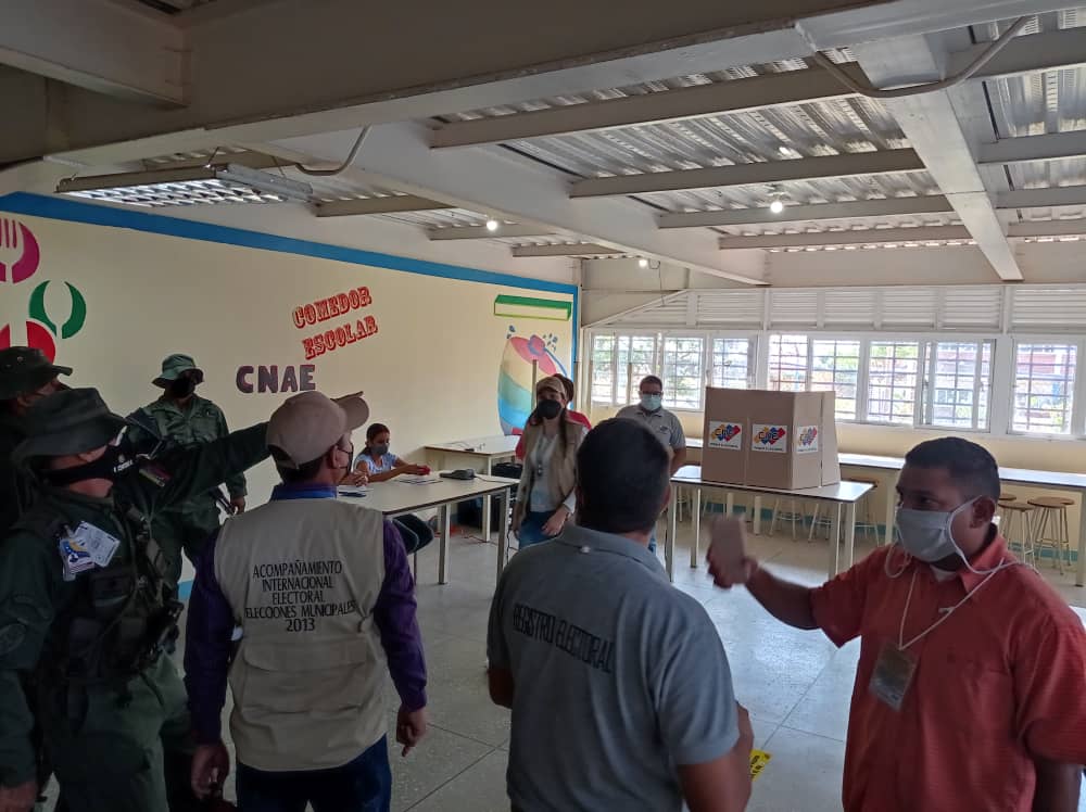 Cambios en el tabla mesa para presidenciales denunciados por María Corina: ¿qué implicaciones tienen?