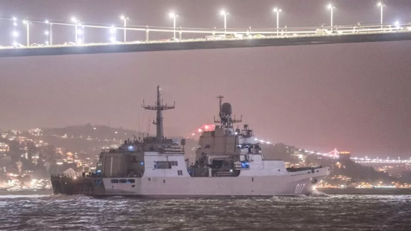 Ucrania acusa a Rusia de someterle a un bloqueo naval con ejércitos militares