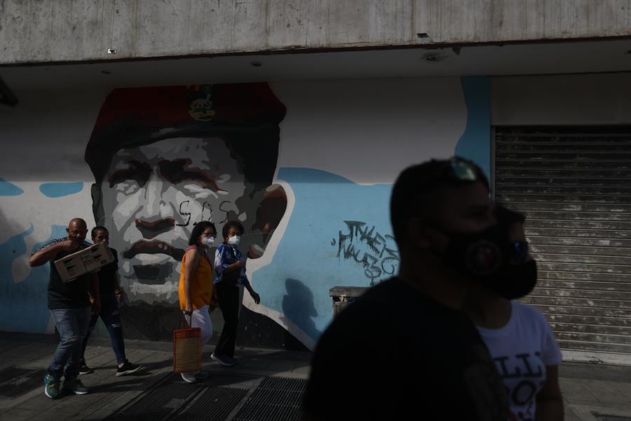 Reacomodo de partidos es insuficiente para democratizar Venezuela, señalan expertos