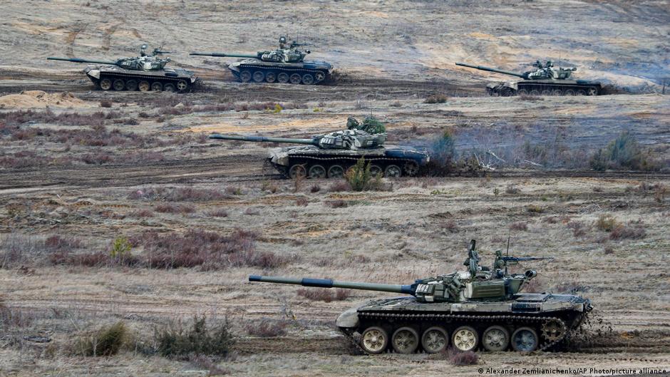 Bielorrusia extenderá maniobras militares con Rusia debido a tensiones con Ucrania