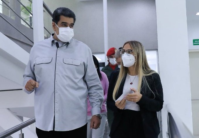 Maduro remueve a Carlos Alvarado y nombra a Magaly Gutiérrez como su ministra de Salud