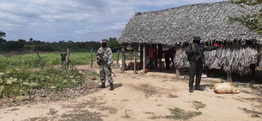 Privan de libertad a 35 personas por presunto nexo con "terroristas" en Apure