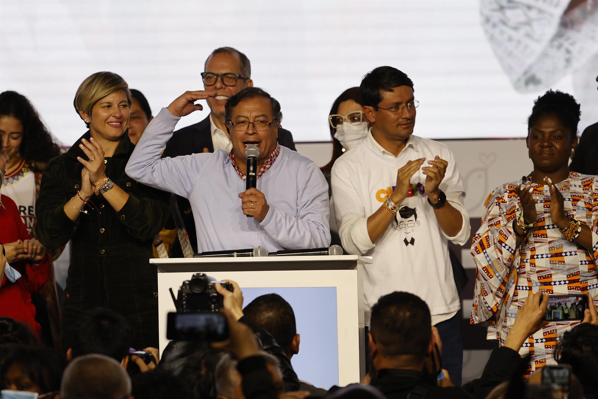 La nueva fotografía política de Colombia y sus implicaciones para Venezuela, según internacionalistas  