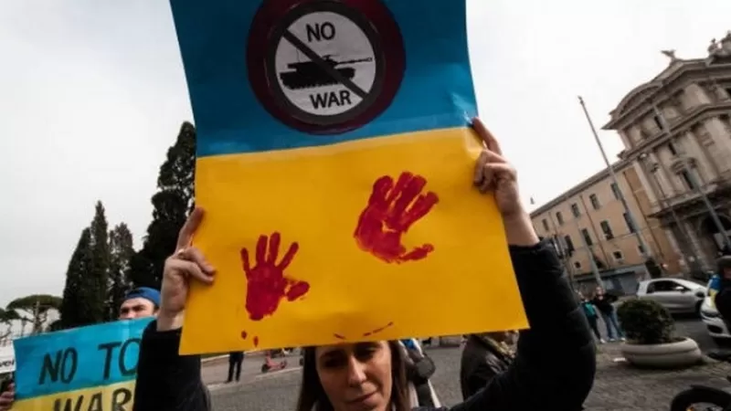 Rusia y Ucrania: qué significa que un país sea neutral y por qué se plantea esa posibilidad en las negociaciones entre Moscú y Kiev