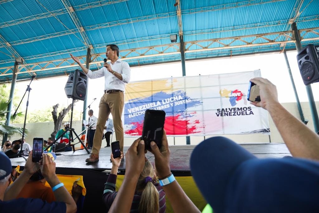 Guaidó afirma que no es momento de hablar de candidaturas y apela a la unidad