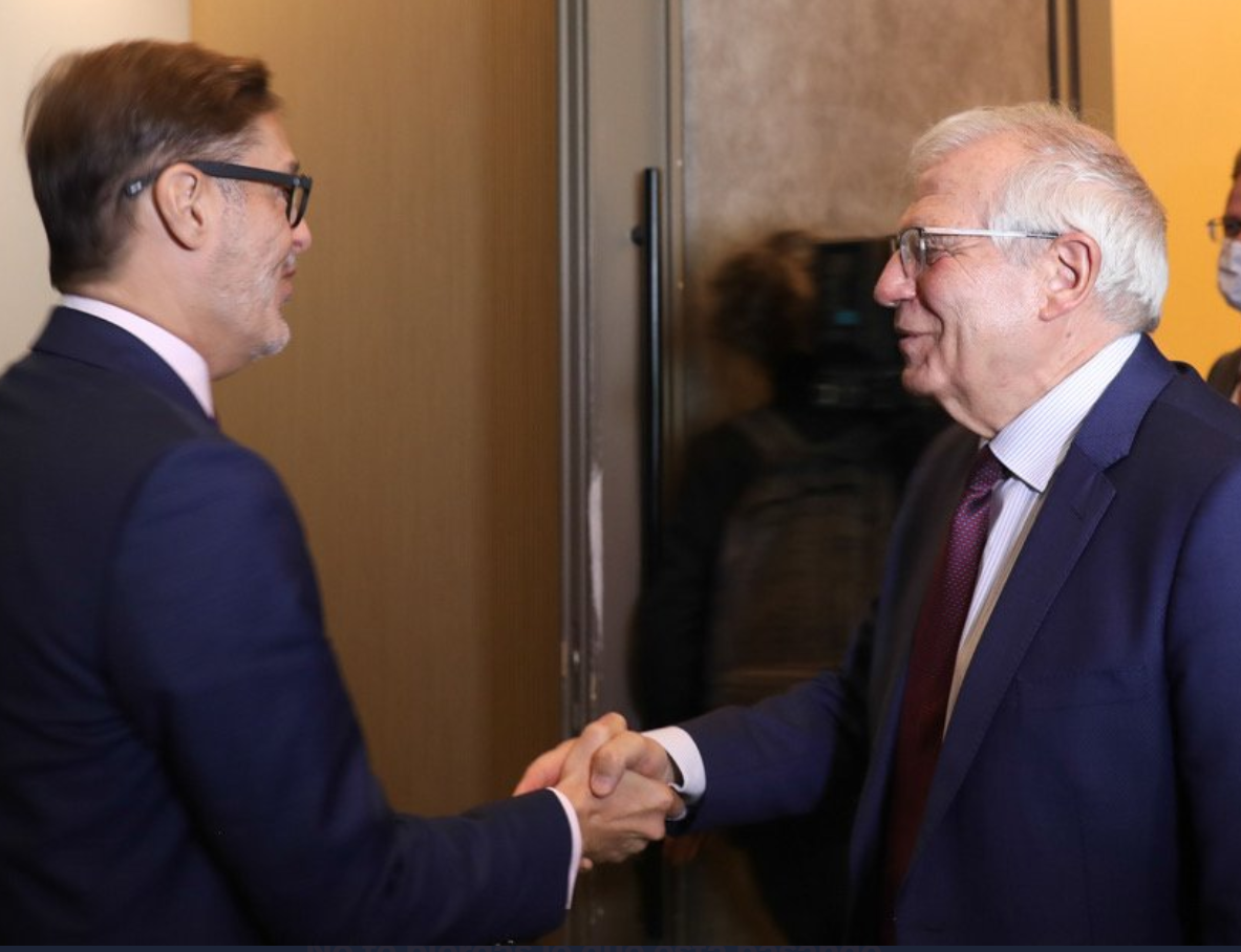 Gobierno de Maduro ratifica disposición al diálogo en encuentro con Borrell