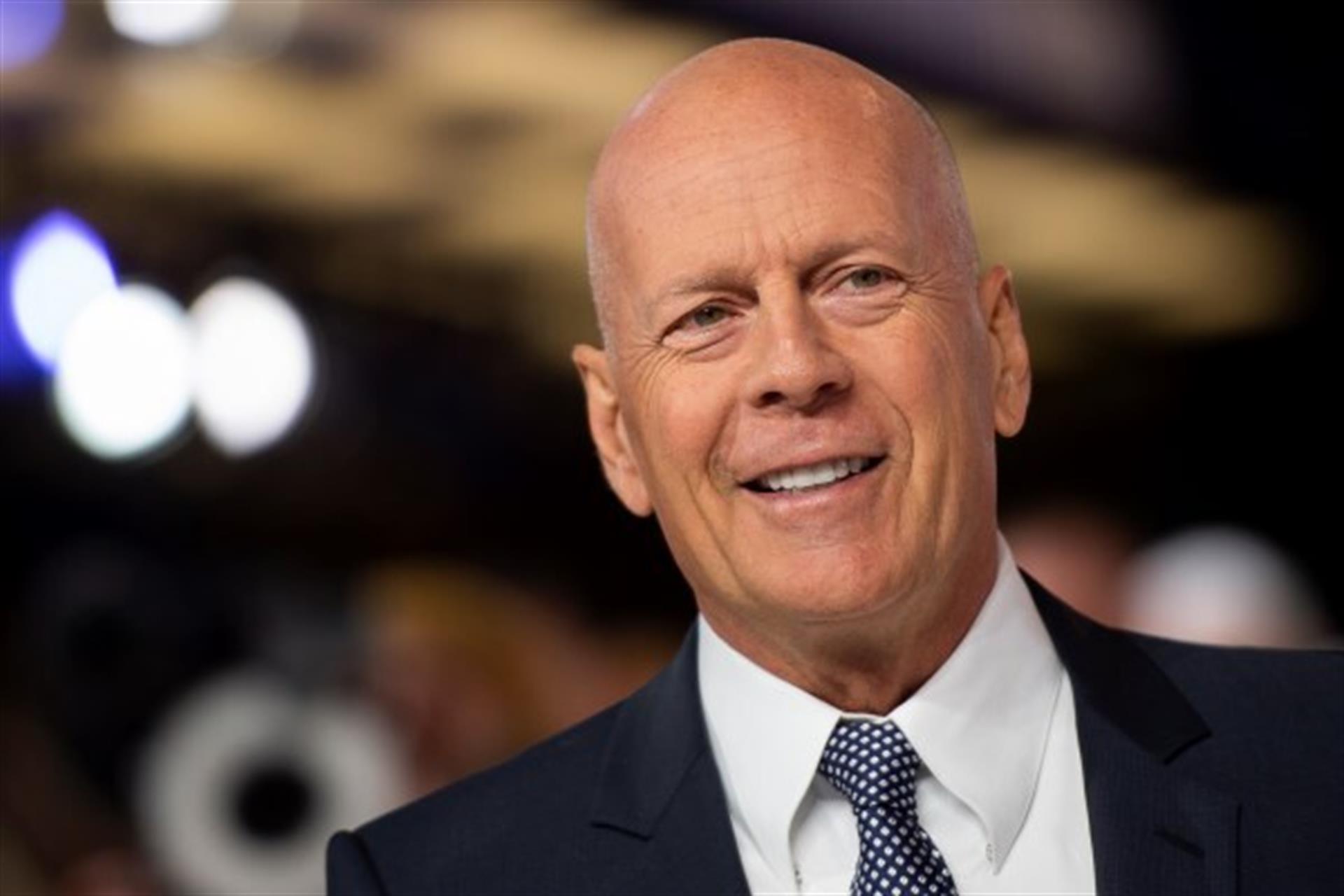 Qué es la afasia y otras 5 claves sobre el trastorno que llevó a Bruce Willis al retiro