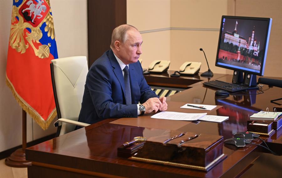 Putin considerará parte del conflicto a países que aprueben zona de exclusión aérea en Ucrania