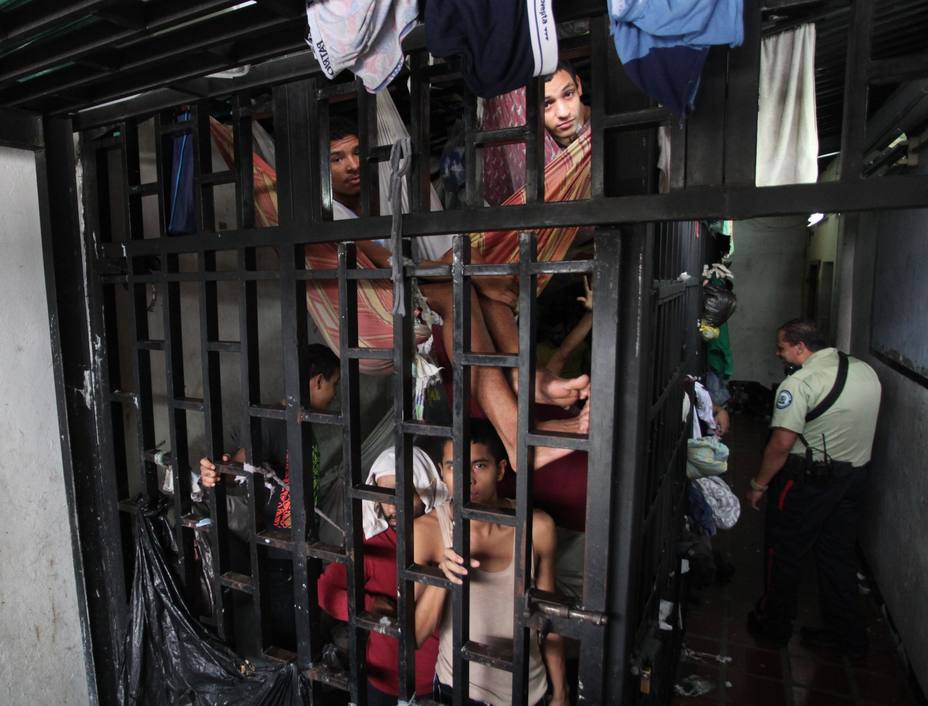 ONG denuncia que persiste el "hacinamiento crítico" en centros penitenciarios de Venezuela