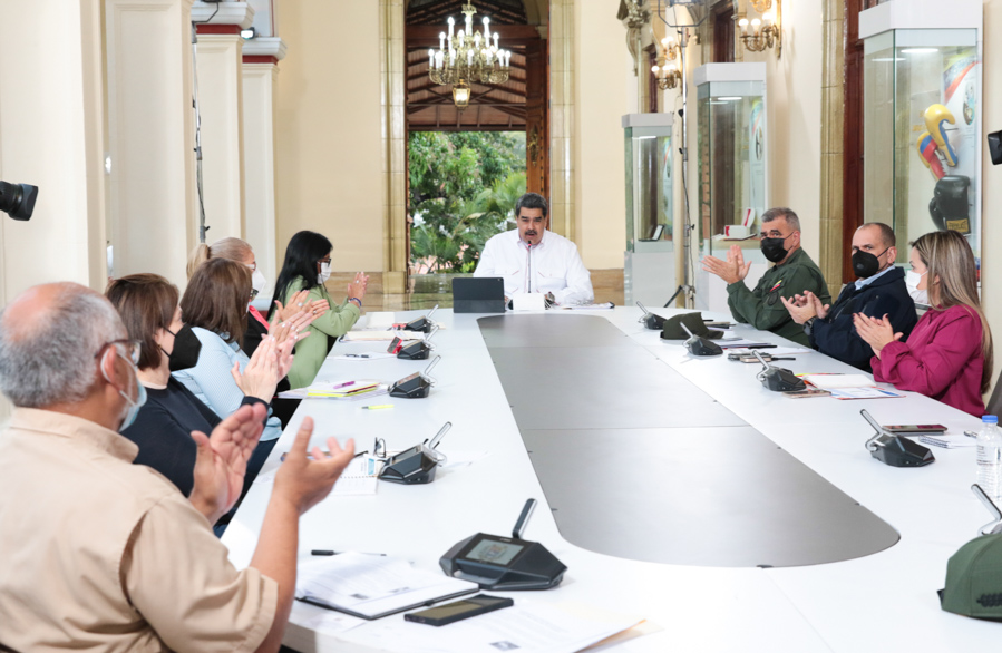 Maduro acusa a Acnur de "estar parcializada" para atacar a Venezuela