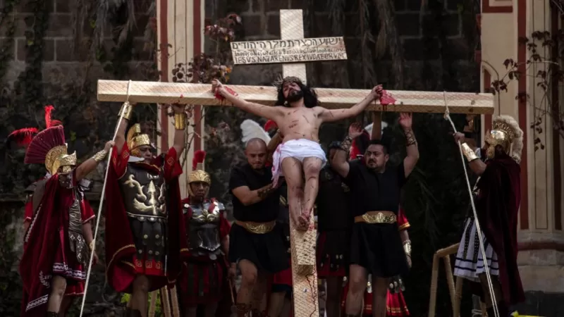Viacrucis de Iztapalapa: la olvidada historia de cómo surgió una de las representaciones de Semana Santa más importantes del mundo