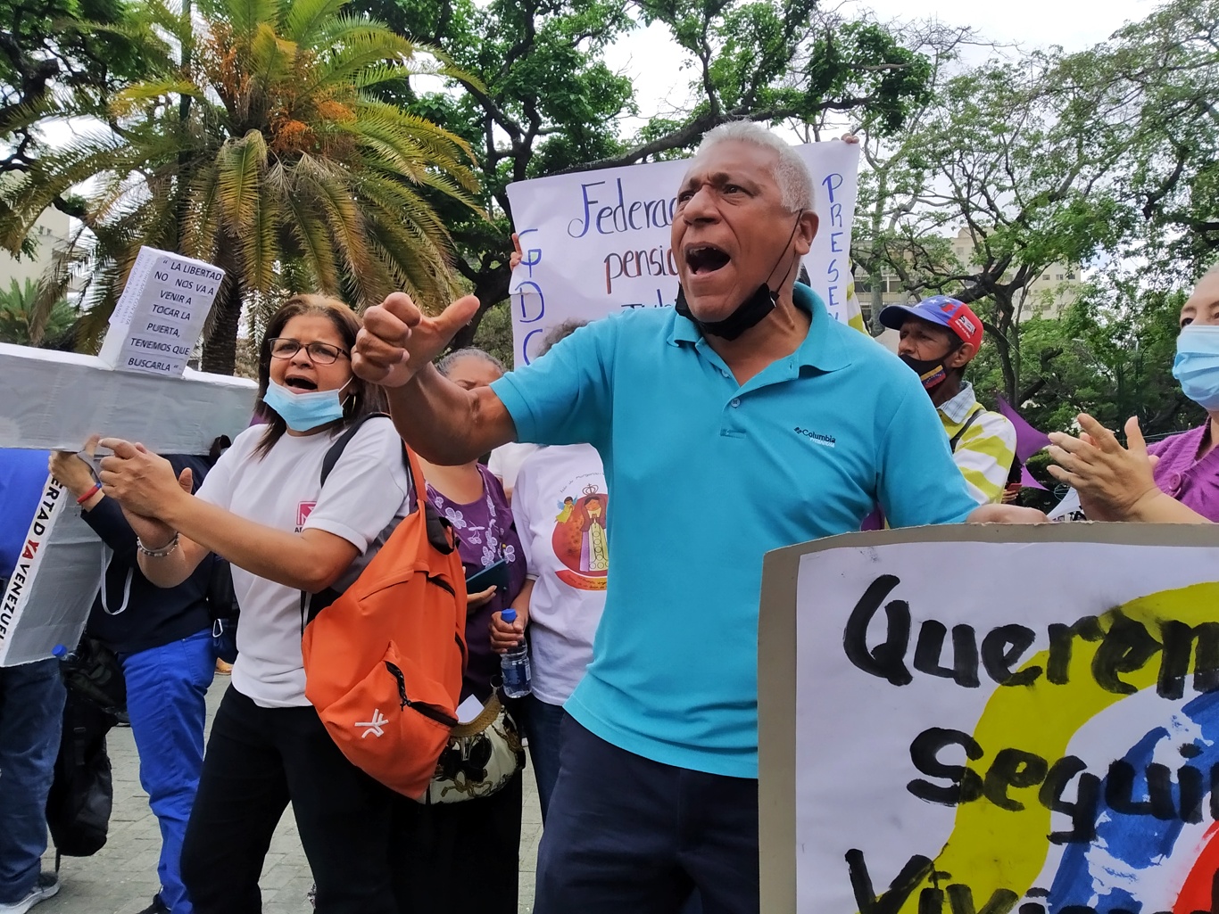 En el día nacional del adulto mayor, pensionados exigen una remuneración digna