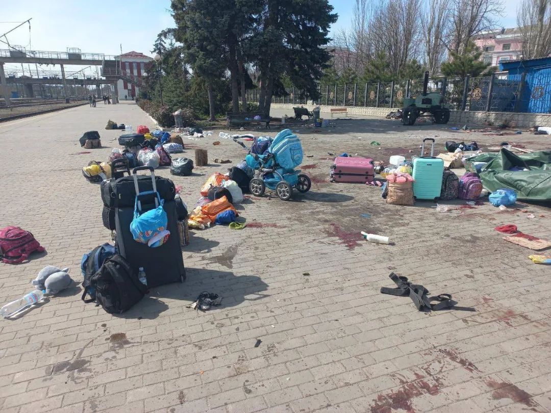 Al menos 39 muertos tras ataque con misil a estación de tren en este de Ucrania