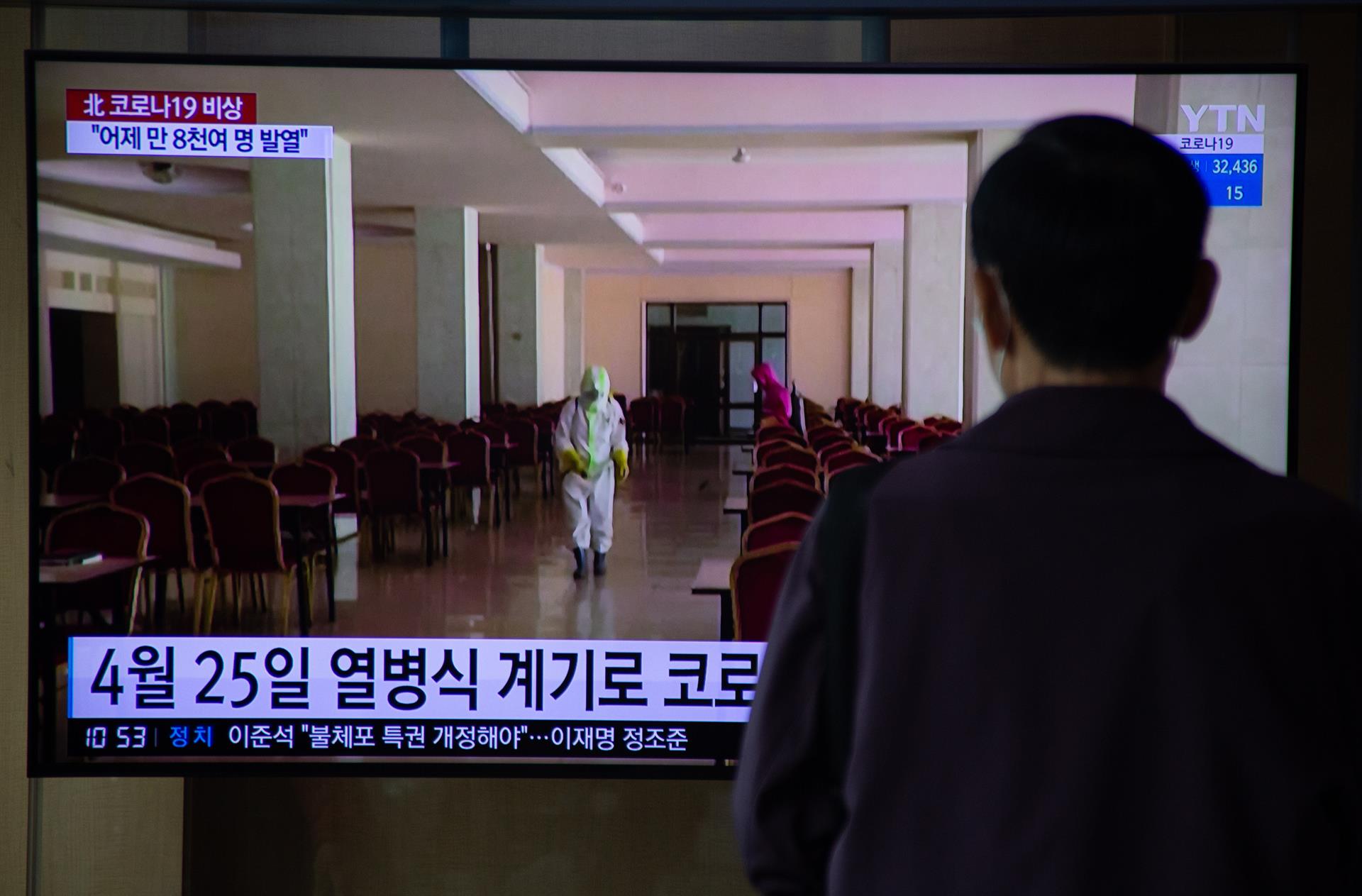 La epidemia empeora en Corea de Norte con 296.000 casos más y confinamientos