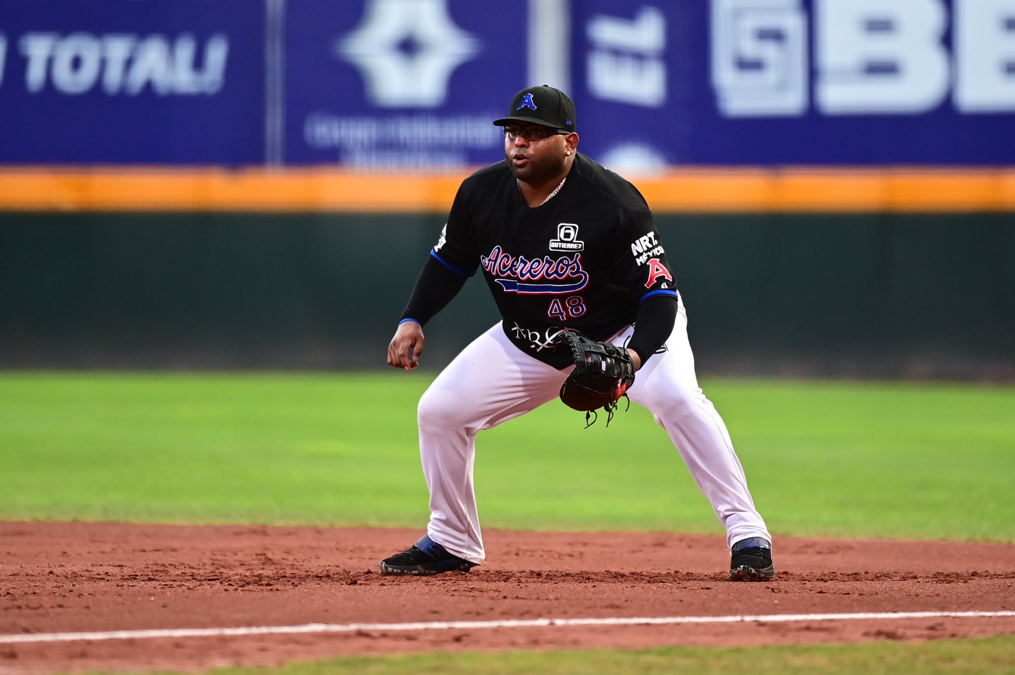 Acereros de Monclova despiden a Pablo Sandoval en Liga Mexicana de béisbol