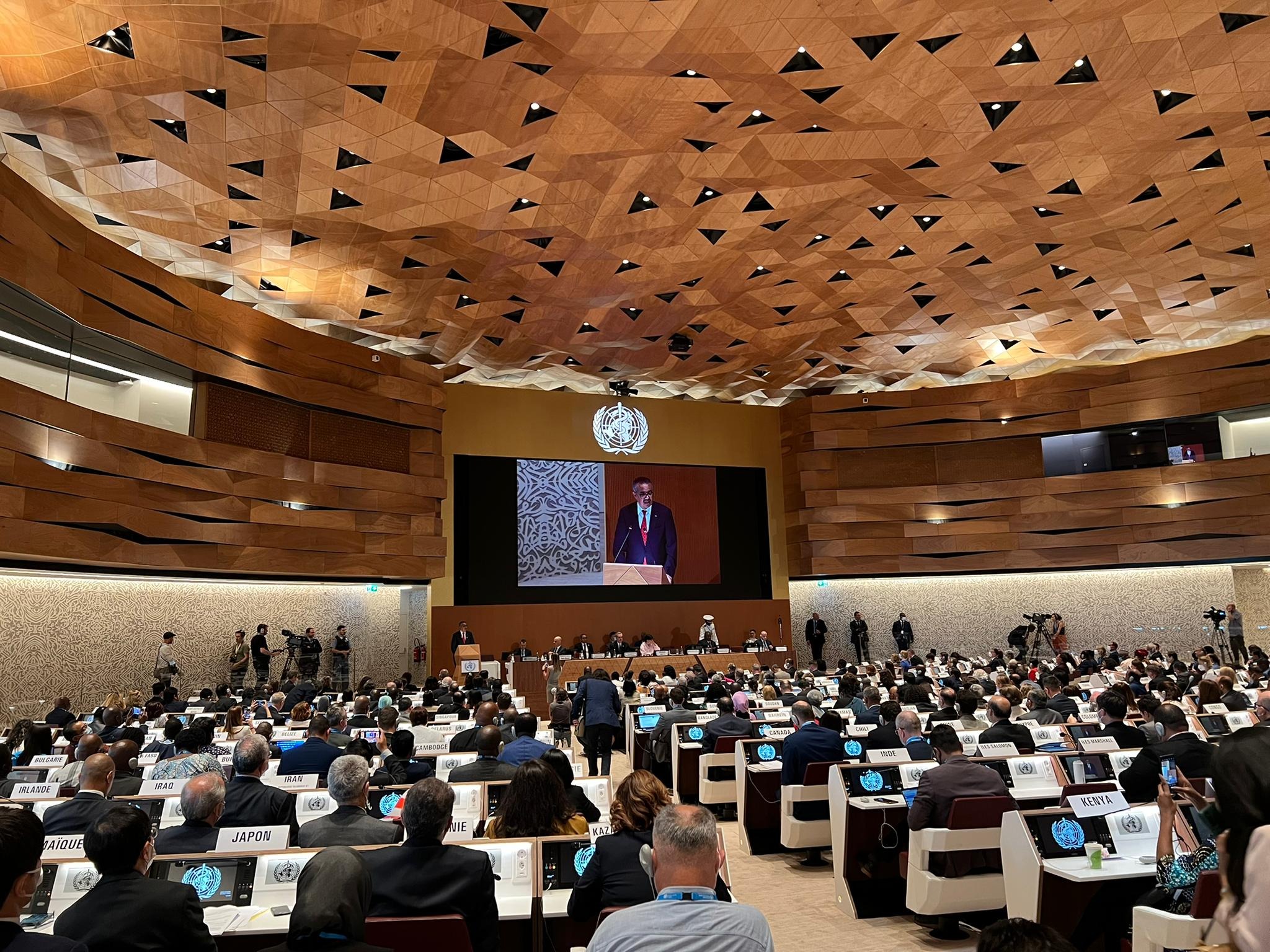 OMS inaugura su asamblea anual y alerta que la pandemia aún no termina