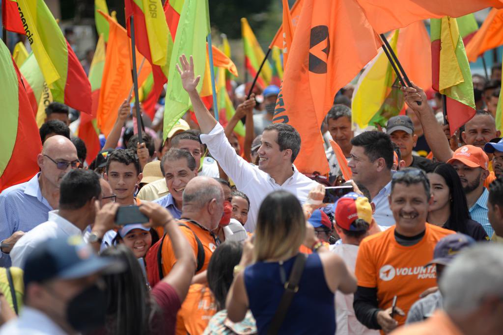 Primarias opositoras son de unión y no un "concurso de vanidad", dice Guaidó