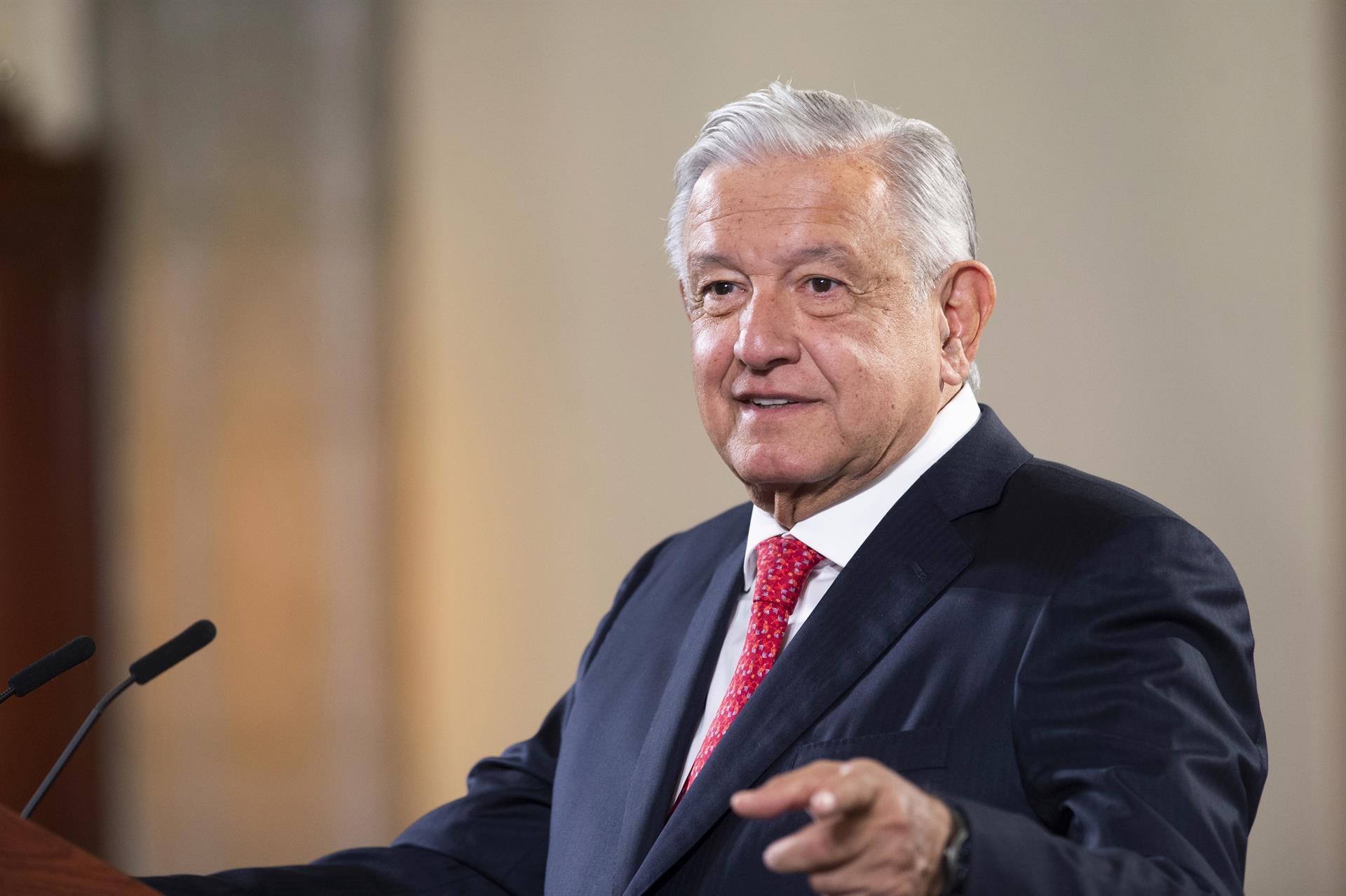México dice que está en la Cumbre de las Américas "bajo protesta"
