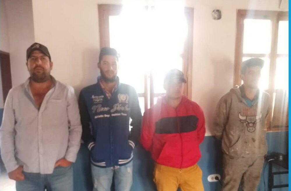 Según informó Saab, detuvieron a 12 personas por ocupación Ilícita en Áreas Protegidas y Contravención a Planes de Ordenación del Territorio.